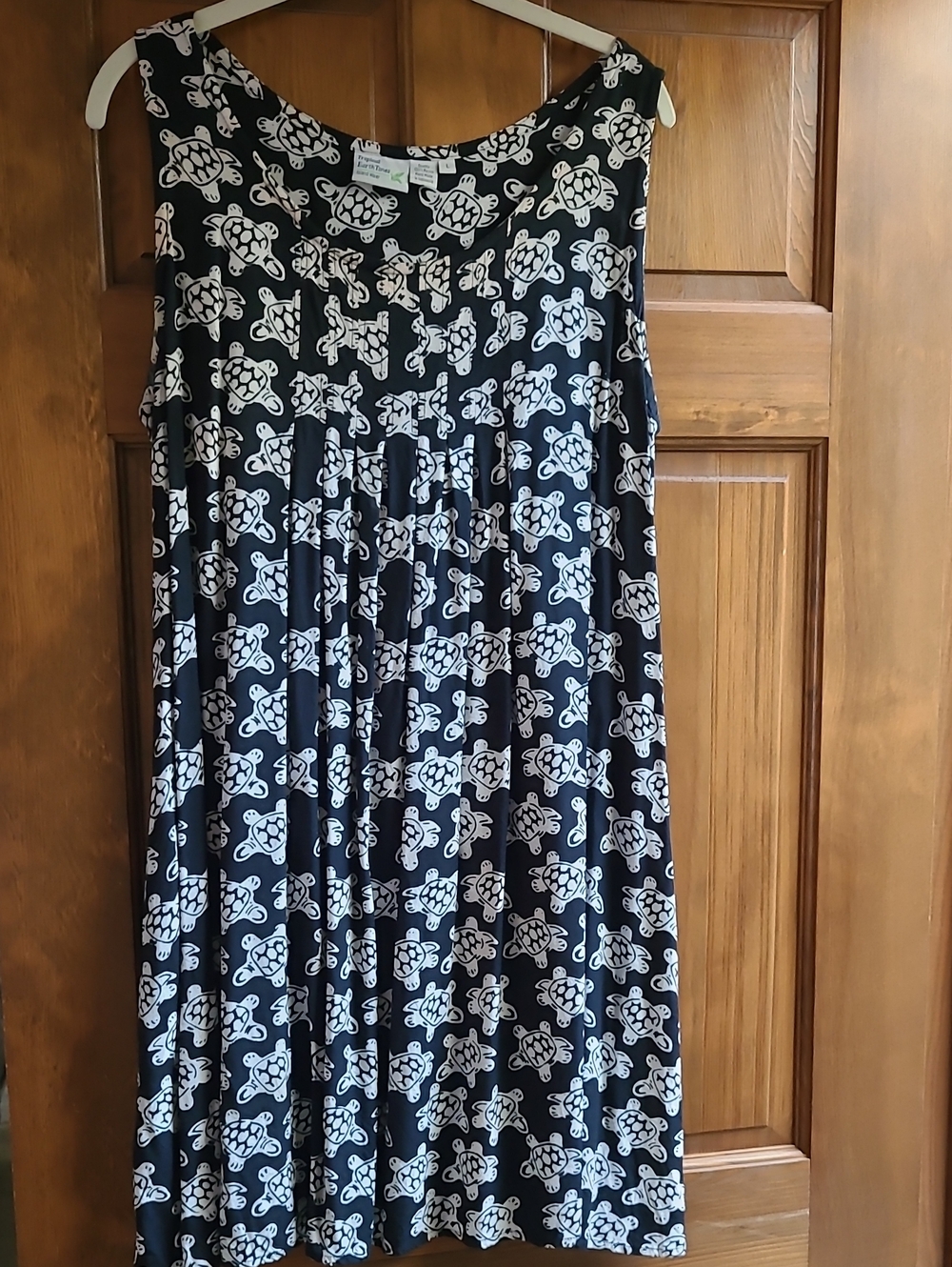 Black & White Printed Sleeveless Sundress, L